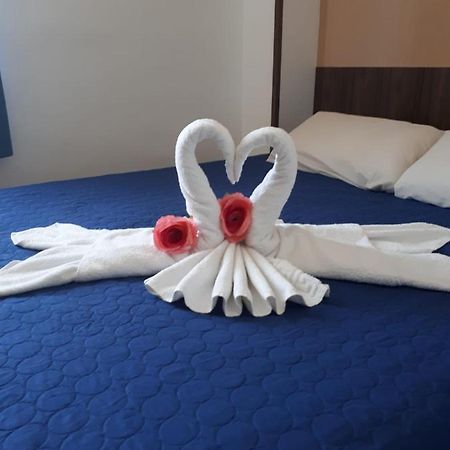 Hostal Urpi-Oklahoma Reus Dış mekan fotoğraf
