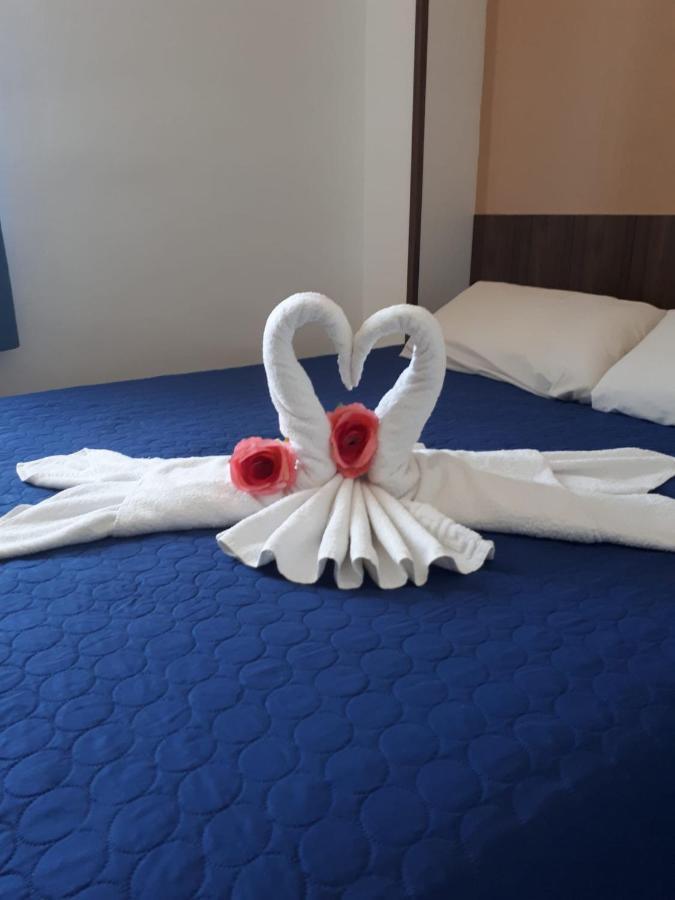 Hostal Urpi-Oklahoma Reus Dış mekan fotoğraf